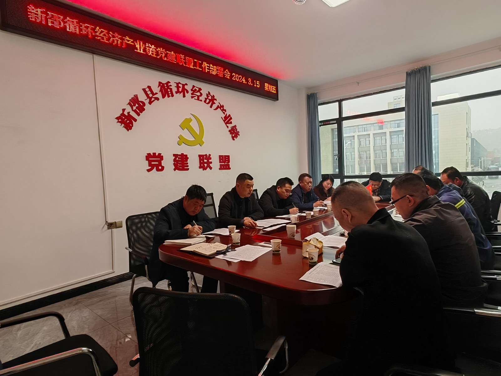 47a151a5f21a4948cf3c2106bc01e18.jpg 47a151a5f21a4948cf3c2106bc01e18.jpg